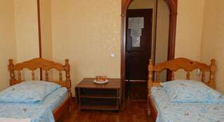 Гостиница РК Царицынский Москва Двухместный номер с 2 отдельными кроватями и общей ванной комнатой-1